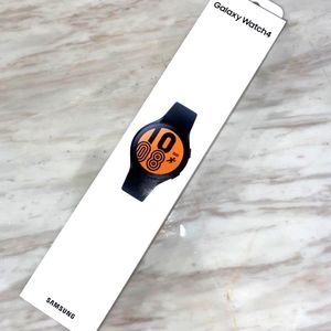 Samsung Galaxy Watch 4 - Brand New